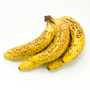 Nice ripe bananas - eat them now!