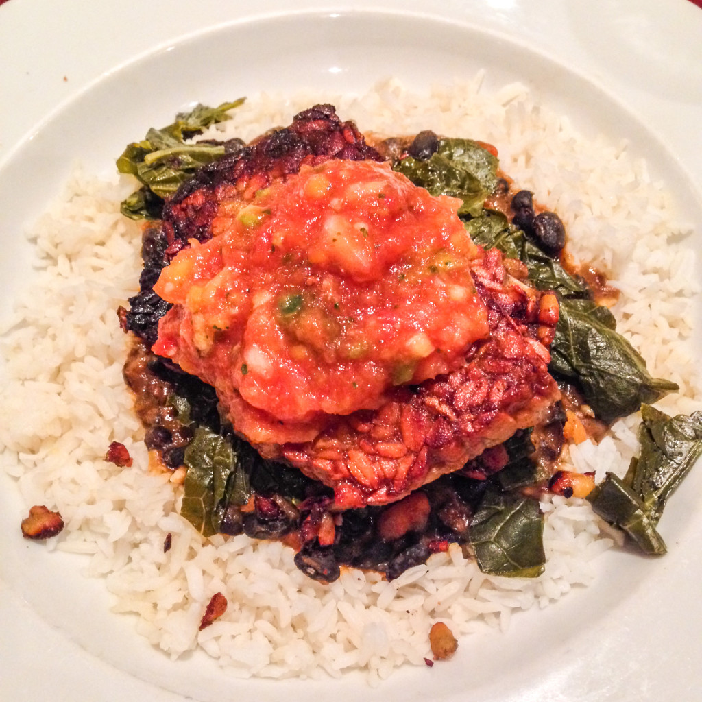Blackened Tempeh on the plate, vegan restaurant orlando