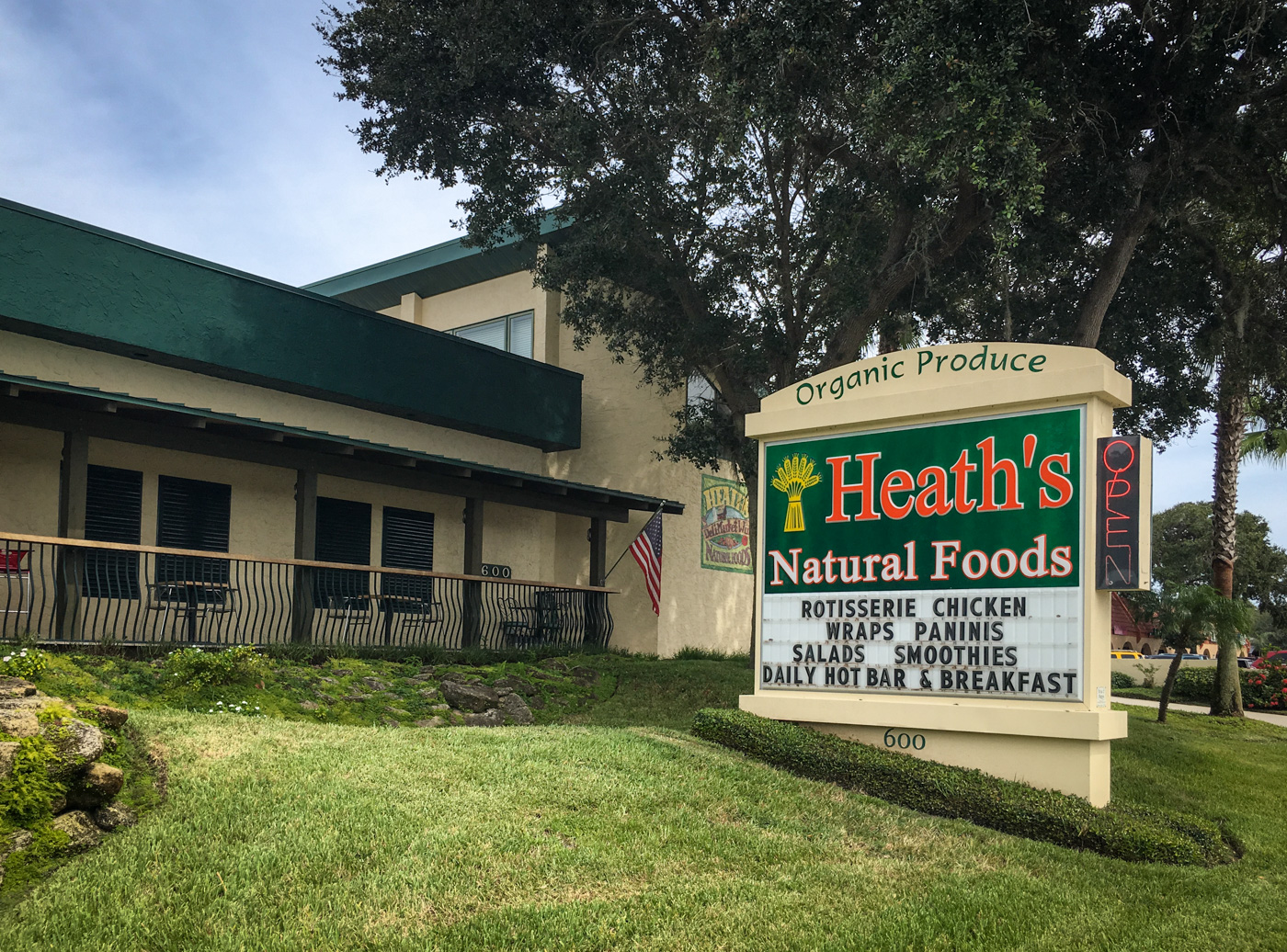 Vegan On The Road: Heath’s Natural Foods, New Smyrna Beach, Florida