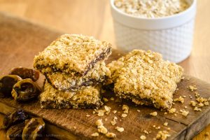 vegan date squares feature image